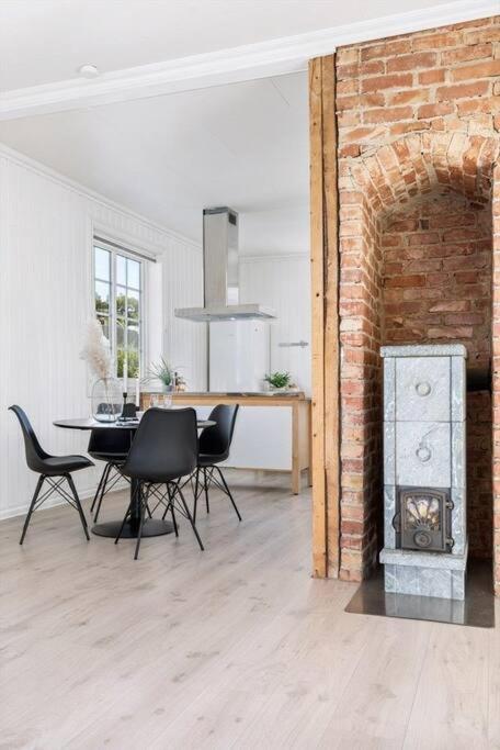 Ferienwohnung Lys Og Sentral Leilighet Med Terrasse Og Hage Lillehammer Exterior foto